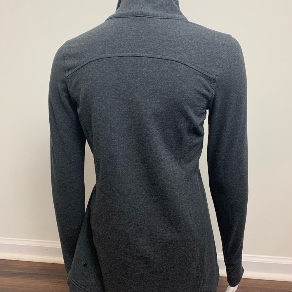 Lululemon Wrap Jacket 4 Versatile Long Sleeve - image 8